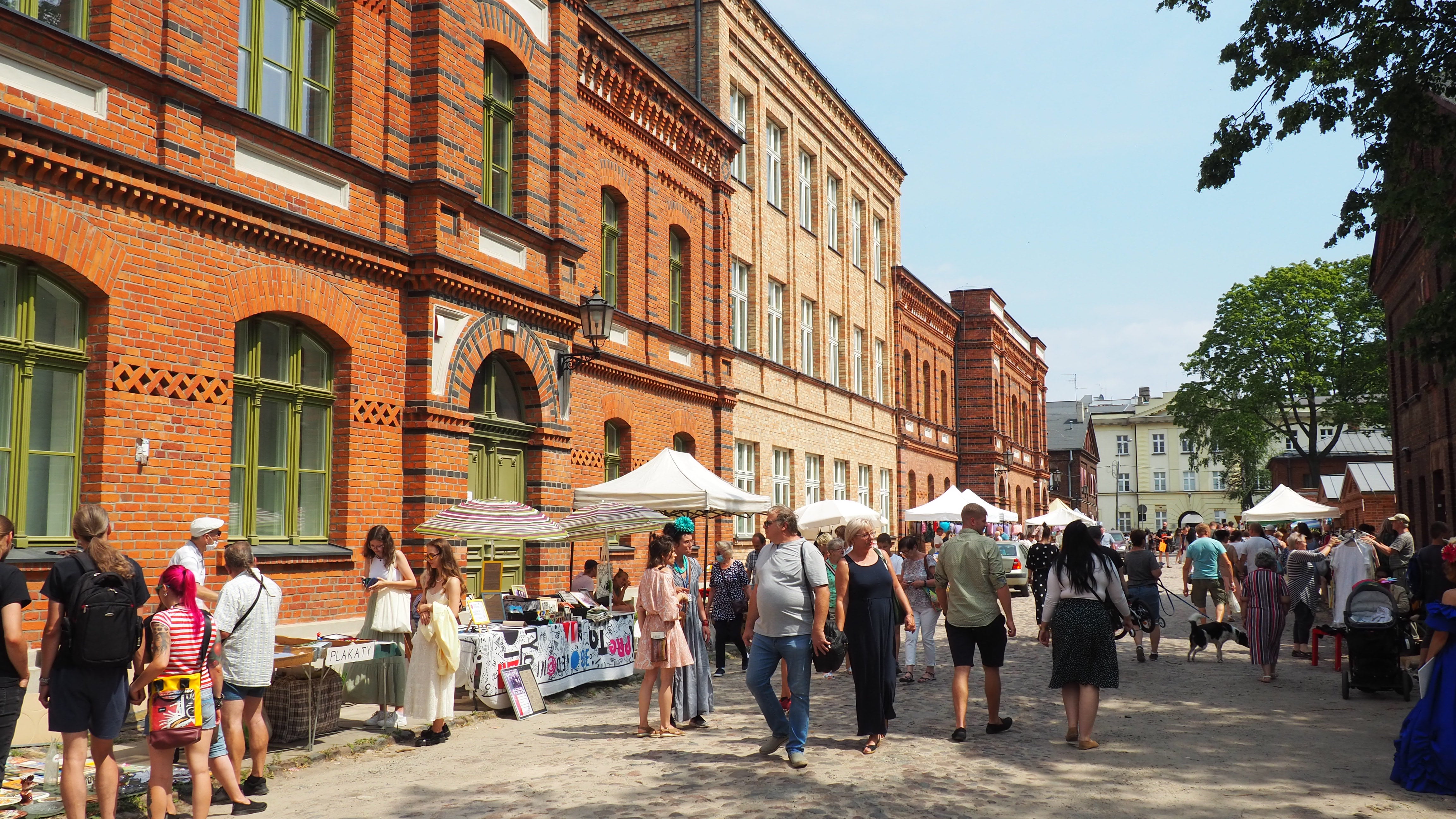 Księży Młyn is an area where old textile factories can be found
