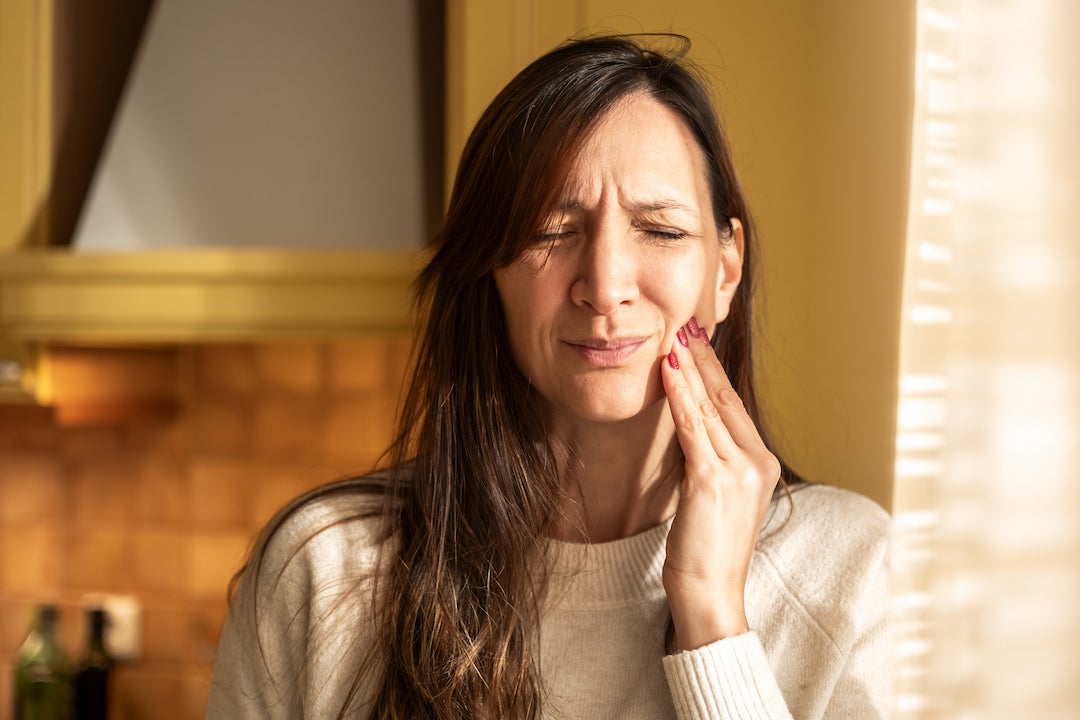 Approximately 22 per cent of people grind their teeth and experience jaw tension