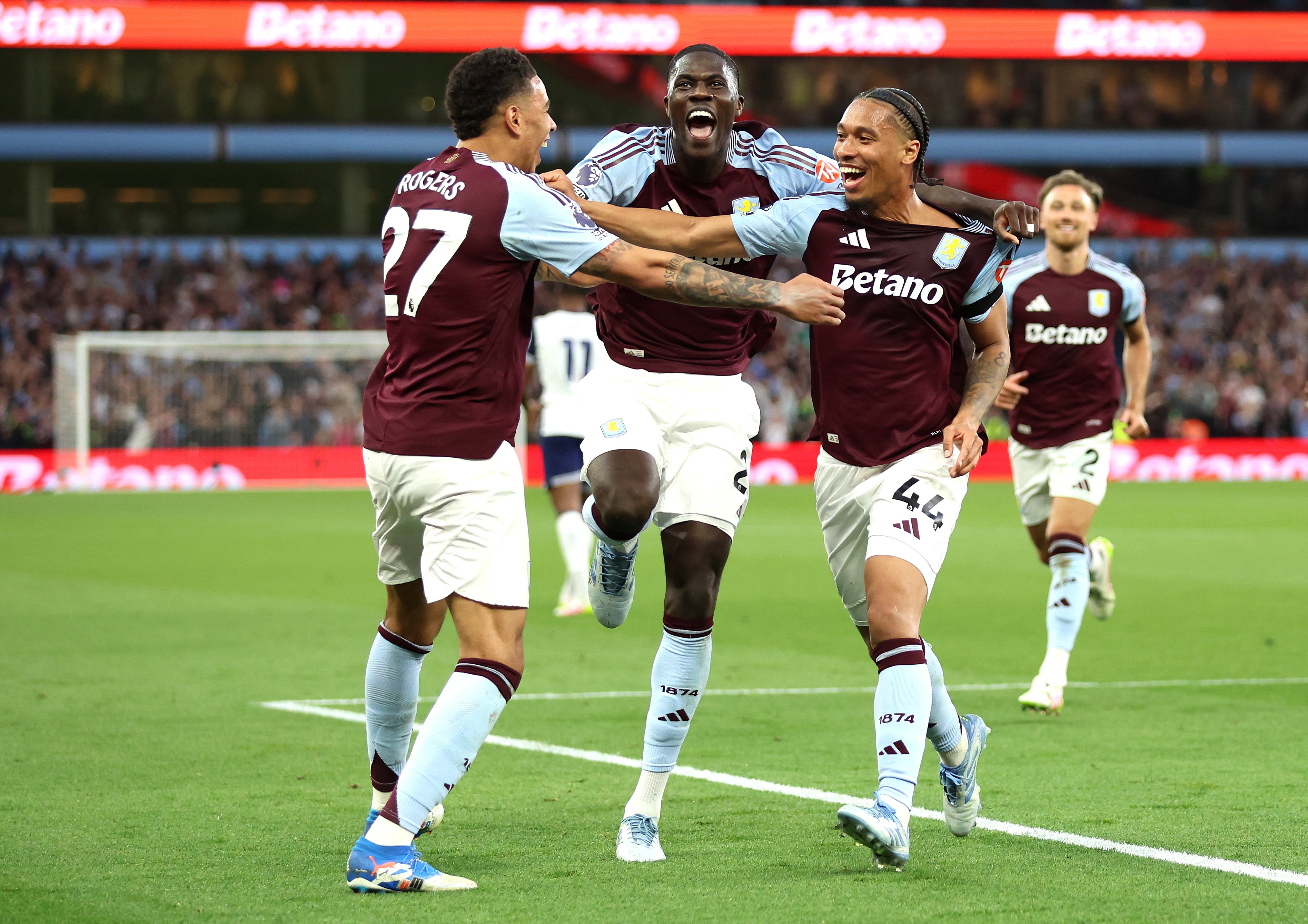 Boubacar Kamara scored to kill any nerves of a Spurs comeback
